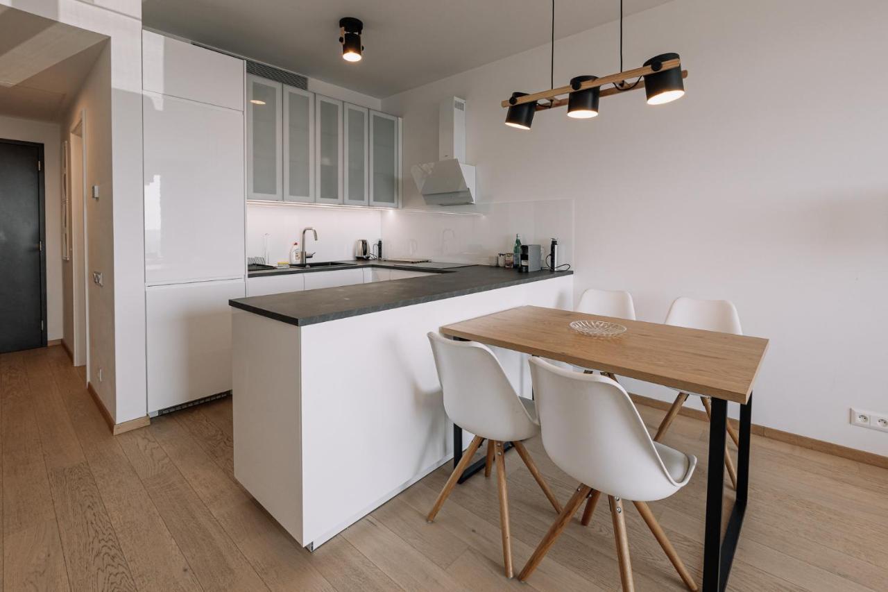 Skau Blue Residence In Sky Park 21 Floor 2 Tower Panoramic View Free Parking Bratislava Bagian luar foto